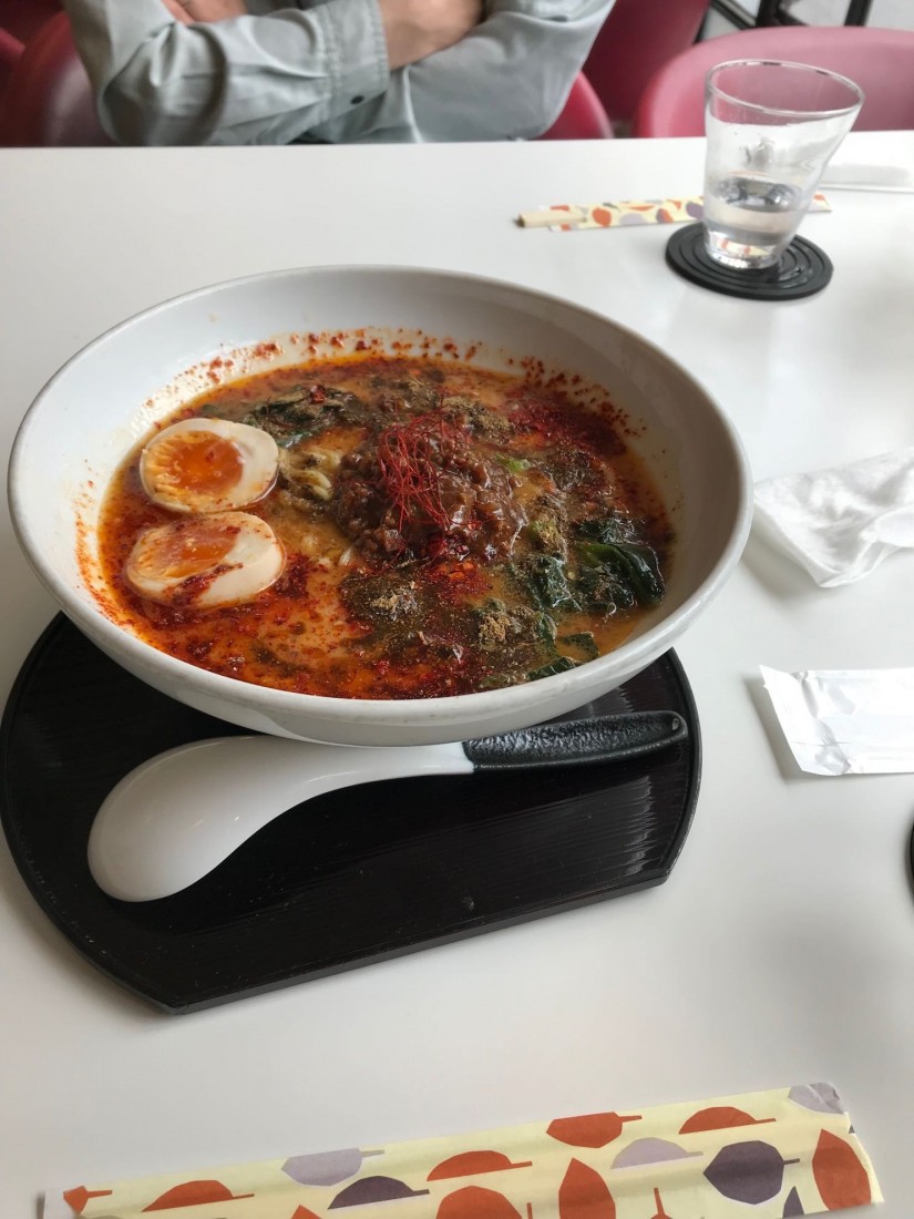 麻辣坦々麺
