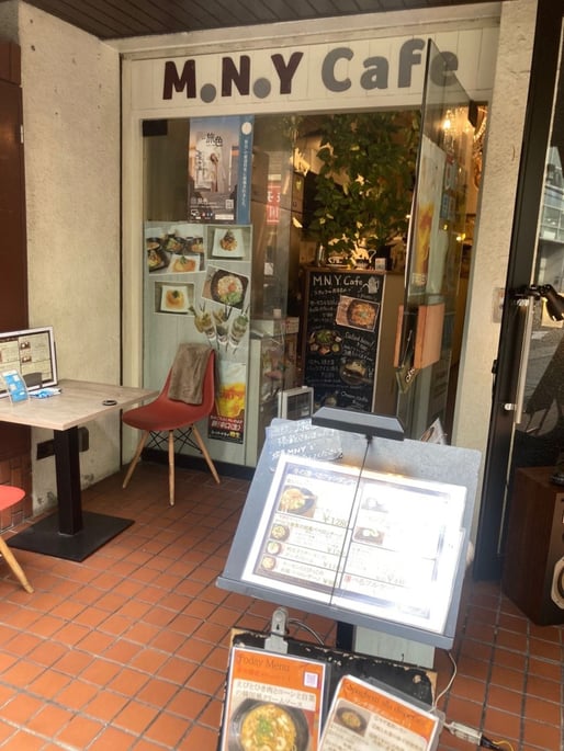 モッツァレラと激辛ソースのミートソース