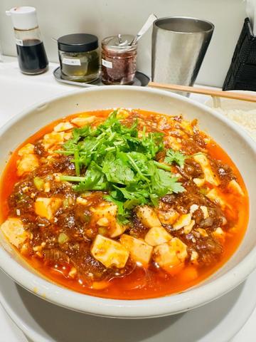 パクチー麻婆麺 倍辛(4)