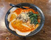 坦々麺大盛りチャーシュートッピング