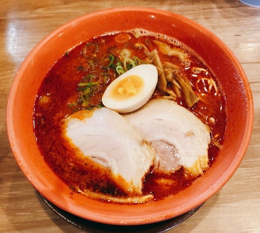 激辛みそらーめん 3辛