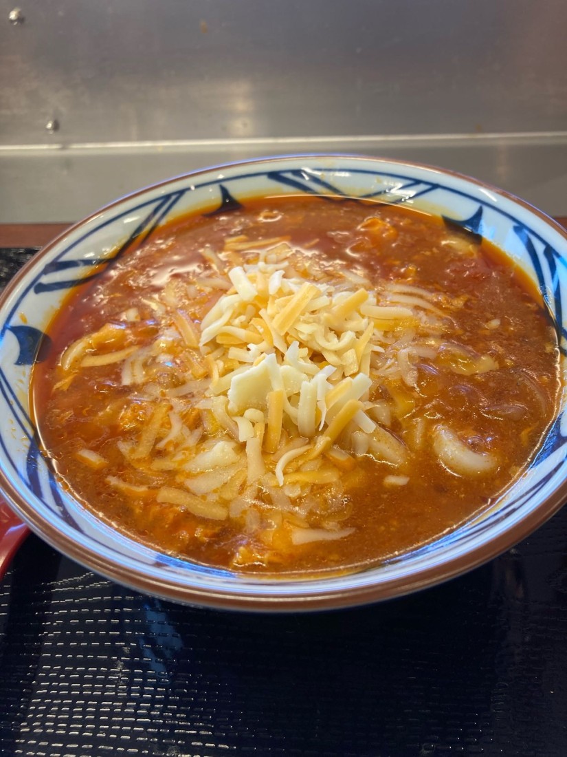 トマたまカレーうどん