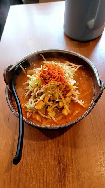 レッドホットラーメン