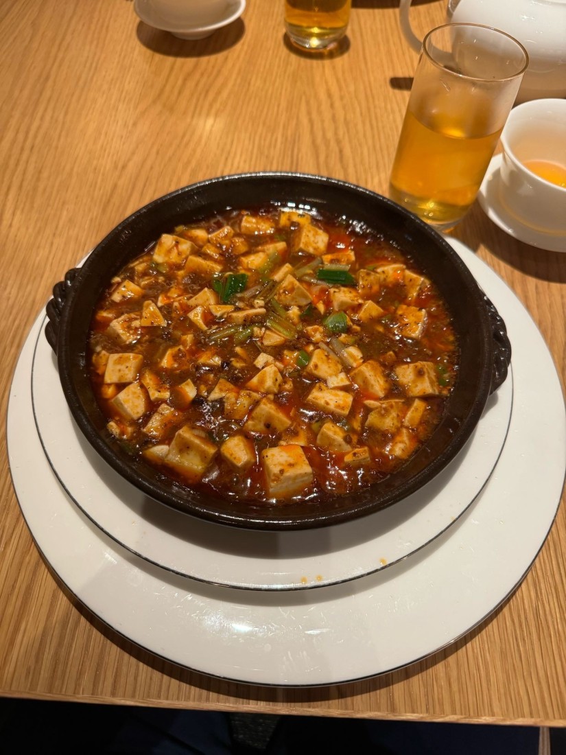 陳健太郎 麻婆ランチ2400円