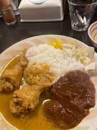 ビーフカレー+チキンカレー