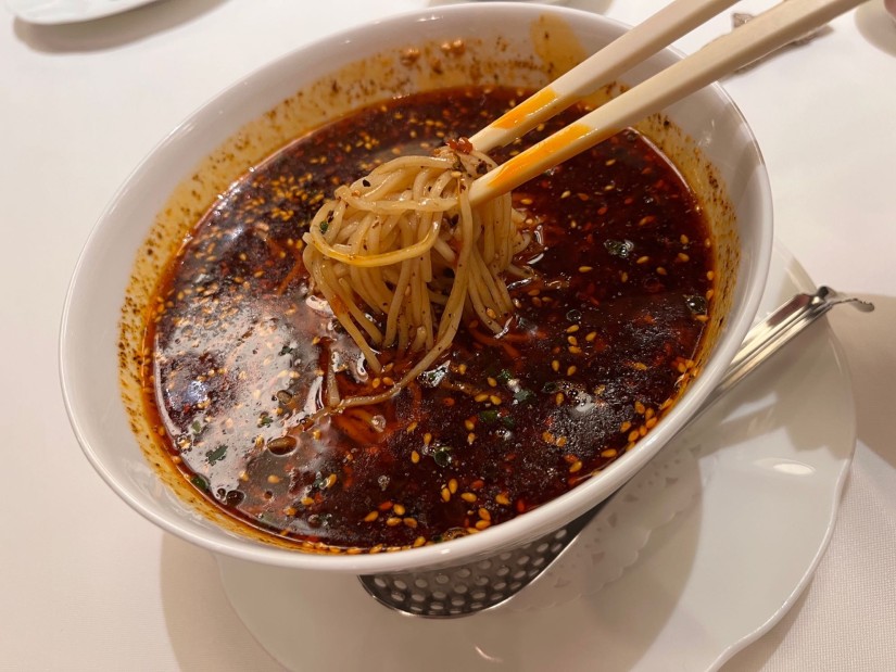 とっても辛い麻辣香る四川風坦々麺