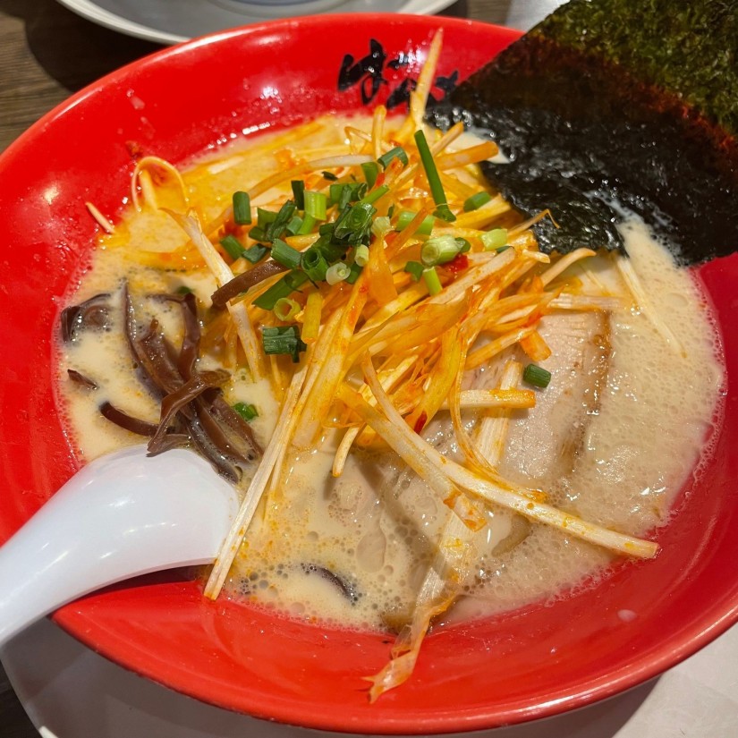 辛ネギとんこつ