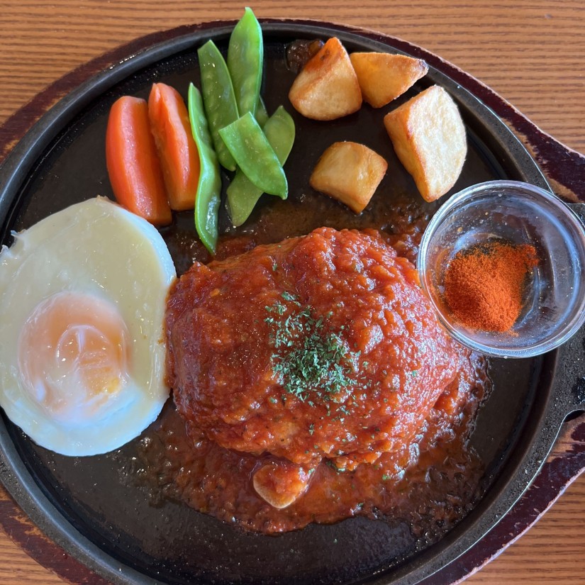 激辛トマトソースハンバーグ 激辛