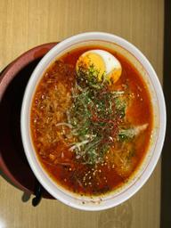 あるまホワイトルビー 3辛(tres=トレス)