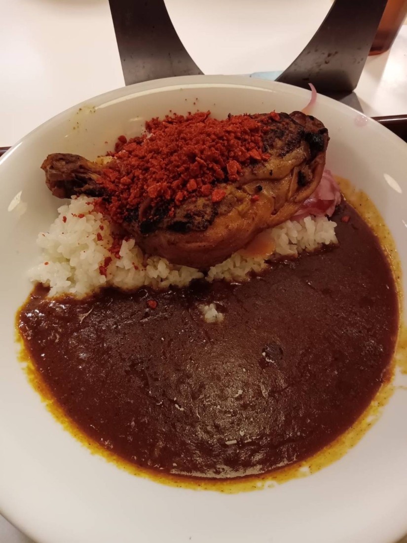 ファイヤー炭火チキンカレー