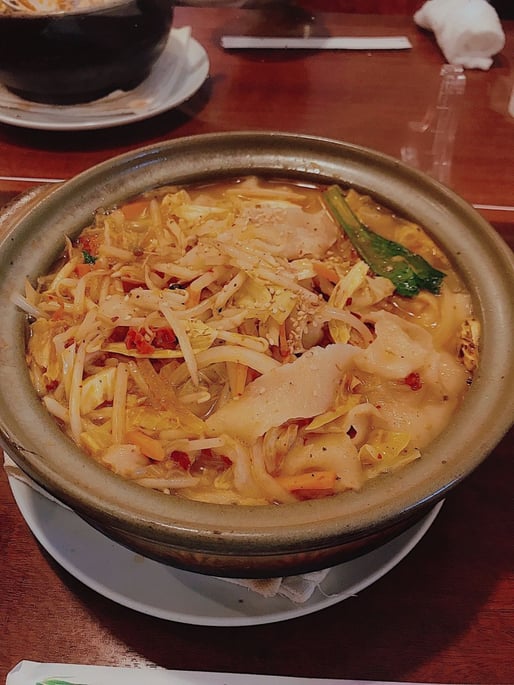 マーラー刀削麺