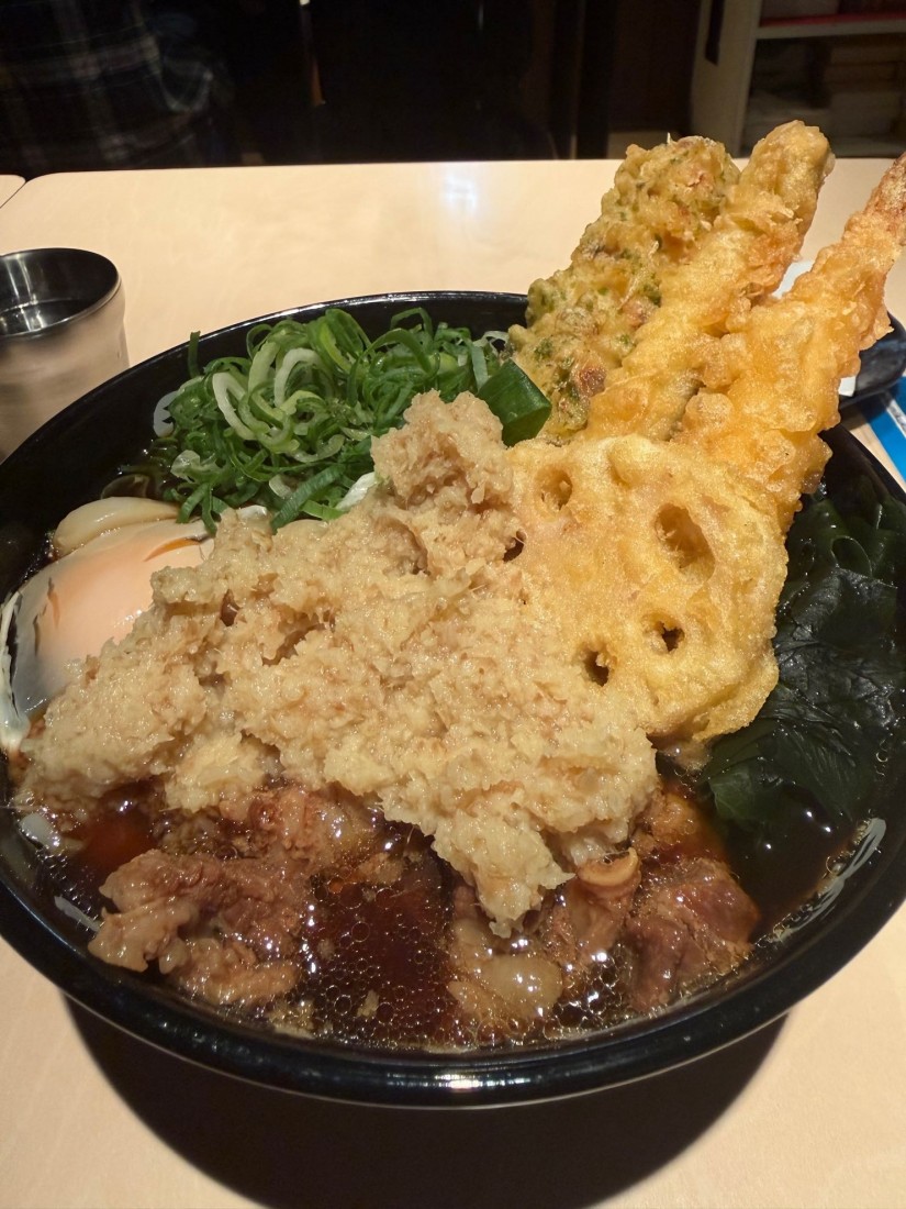 博多山笠うどん＋生姜メガ盛り デンジャー唐辛子(平成最後の横綱)