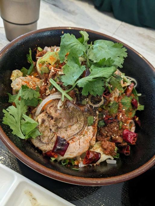 汁なし麻辣中華麺