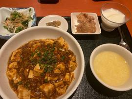 麻婆豆腐丼