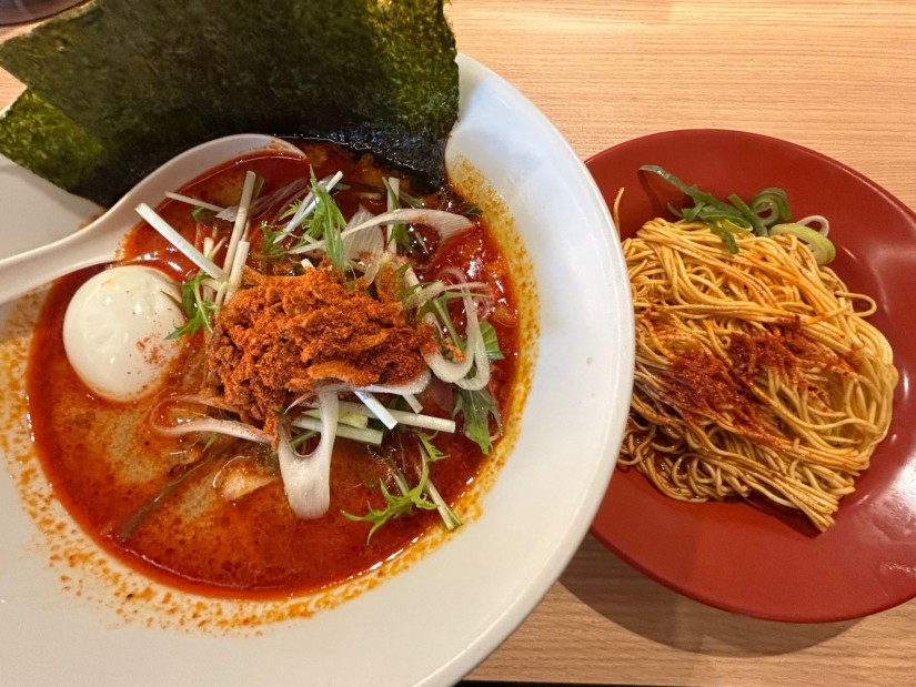 玉子からか麺 特辛+麻辣玉