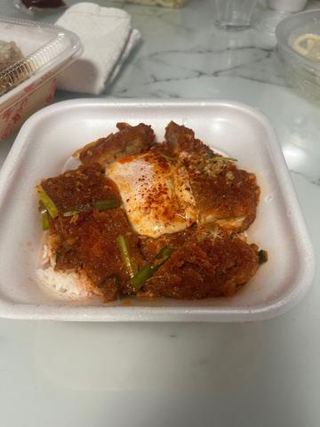 赤辛カツ丼
