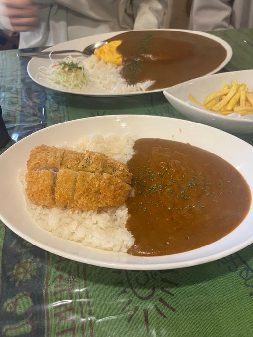 ロースカツカレー 6段（2代目）