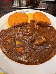 スクランブルエッグ、クリームコロッケ、野菜トッピング 10辛