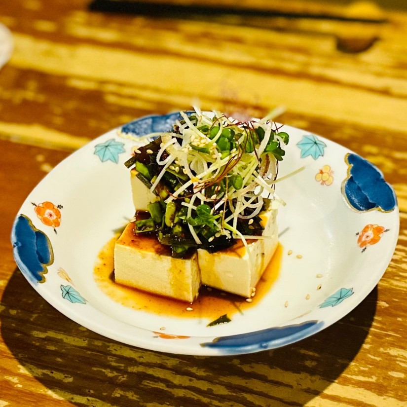 辛にらのせ冷奴