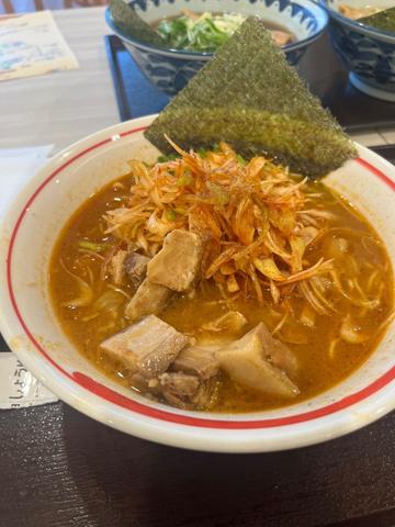 ピリ辛ネギ味噌ラーメン