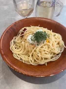半熟卵のペペロンチーノ