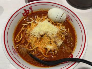 北極ラーメン（スープ少な目、もやし抜き、チーズ、粉チーズトッピング）