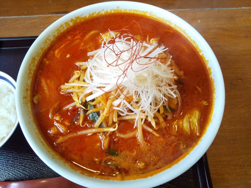 赤南蛮醤油タン麺 激辛チャレンジ