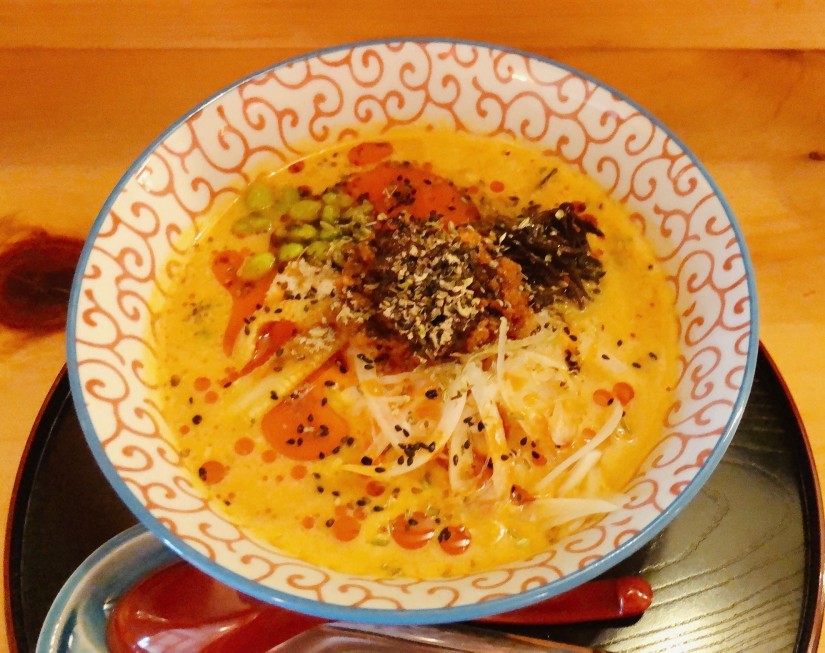 香辛伽哩麺 RED