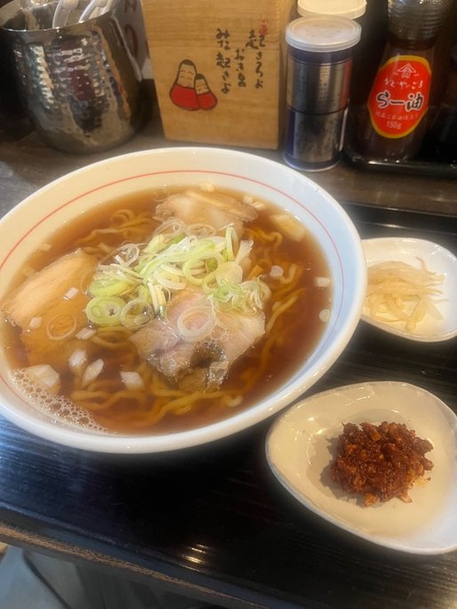 醤油ラーメン  辛肉そば