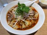 赤ひつじ麻辣麺
