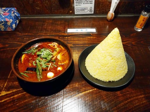 スープカレー ヤサイ デブィフジン