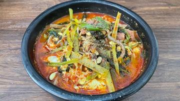 ユッケジャンラーメン 辛増し