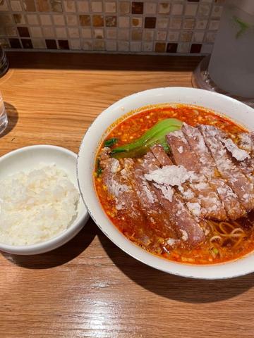 排骨坦々麺