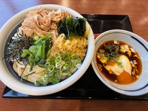 旨辛豚つけ汁うどん