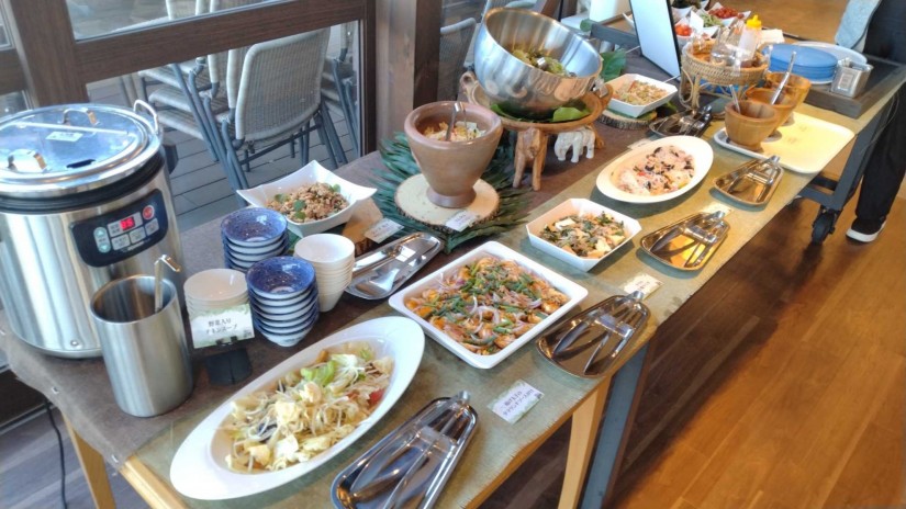 ソムタム(サラダバー)