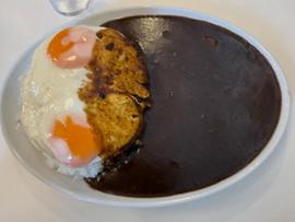目玉カレー 辛口  大盛