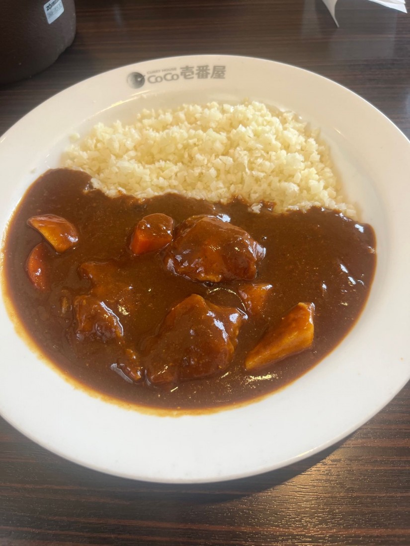 焙煎スパイスのチキンカレー 刻みカリフラワー 4辛
