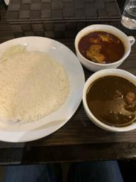 選べる欲張り2種カレー（カシミール＋薬膳ボンベイ）