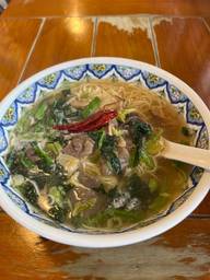 牛肉のあっさり激辛ラーメン 選べる辛さ！5倍