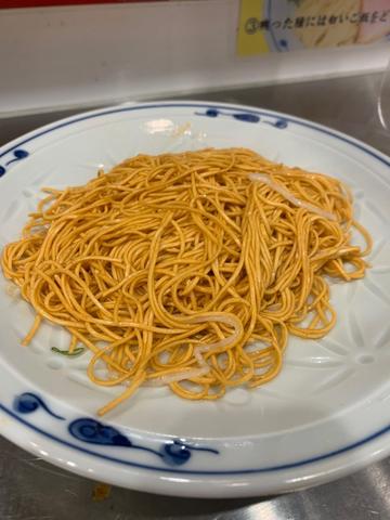 替玉・辛麺