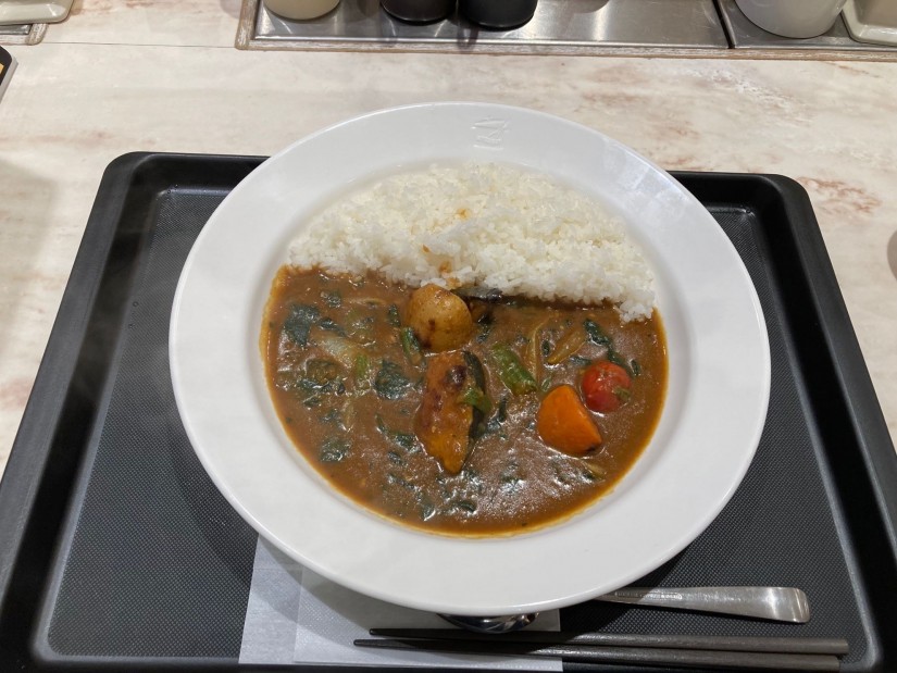 彩り野菜カレー 3辛