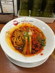 汁無し担々麺 ４辛