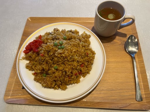 ドライカレー(大盛)