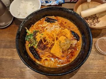 旨辛味噌ラーメン ギガ