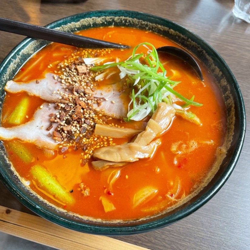 炎の辛ラーメン