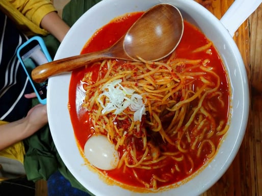 辛辛ラーメン 10辛