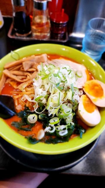 鉄火麺