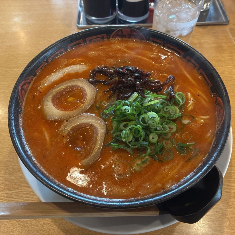 激辛煮卵ラーメン