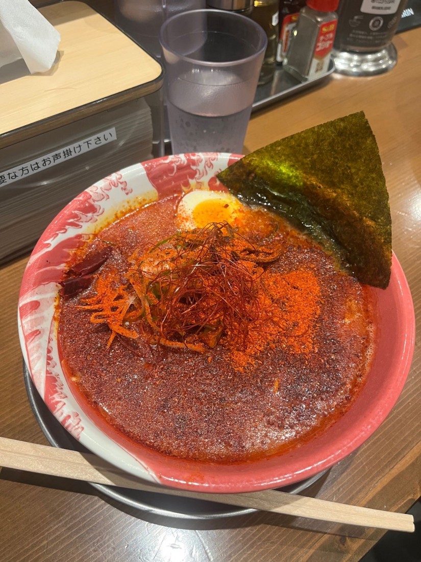 麻辣豚骨ラーメン 3辛