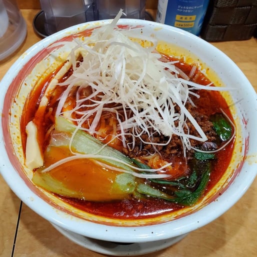 赤ラーメン 4辛